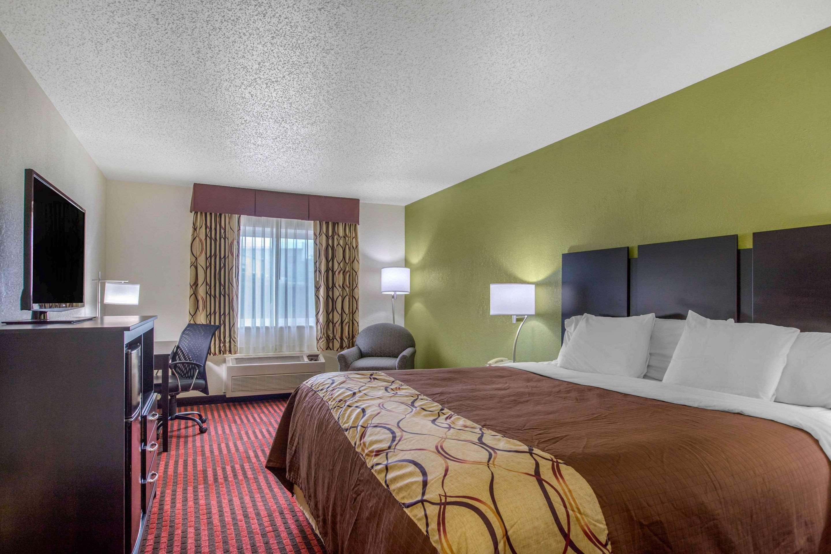 Coopersville Rodeway Inn מראה חיצוני תמונה