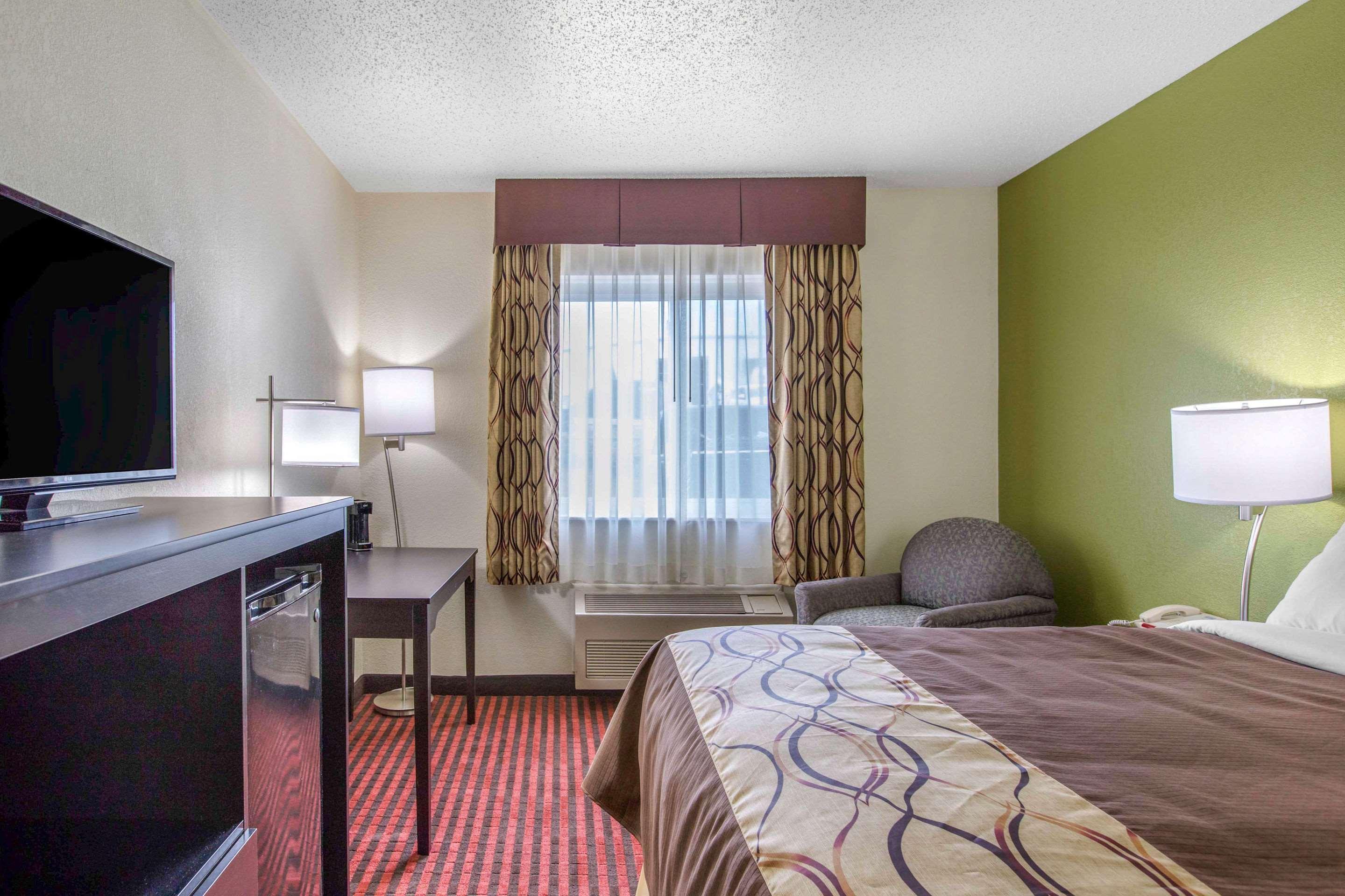 Coopersville Rodeway Inn מראה חיצוני תמונה